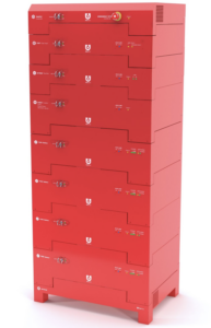 The first stackable PowerBloc prototype from 2020. After years of working with connector manufacturers and going through countless designs, we arrived at an interlocking design that was easy to assemble, cost-effective, and strong.